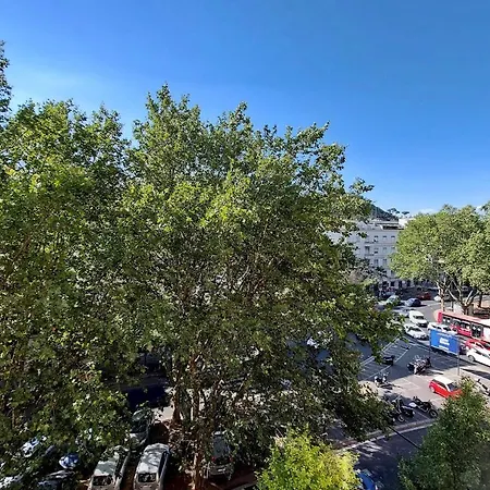 4bnb - Clodio Modern