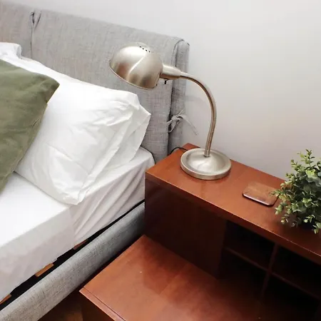 4bnb - Clodio Modern